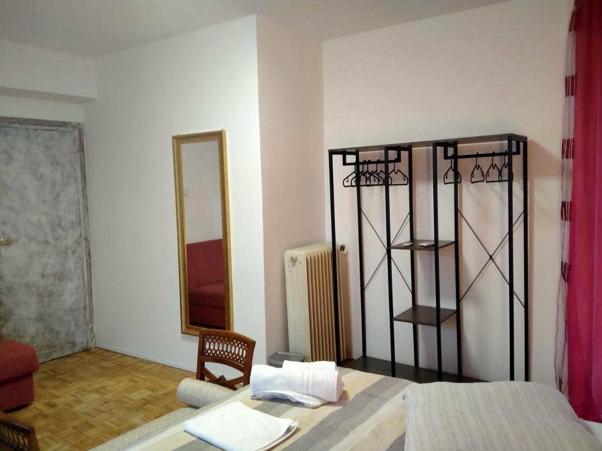 B&B Alla Busa Rovereto  Exteriör bild
